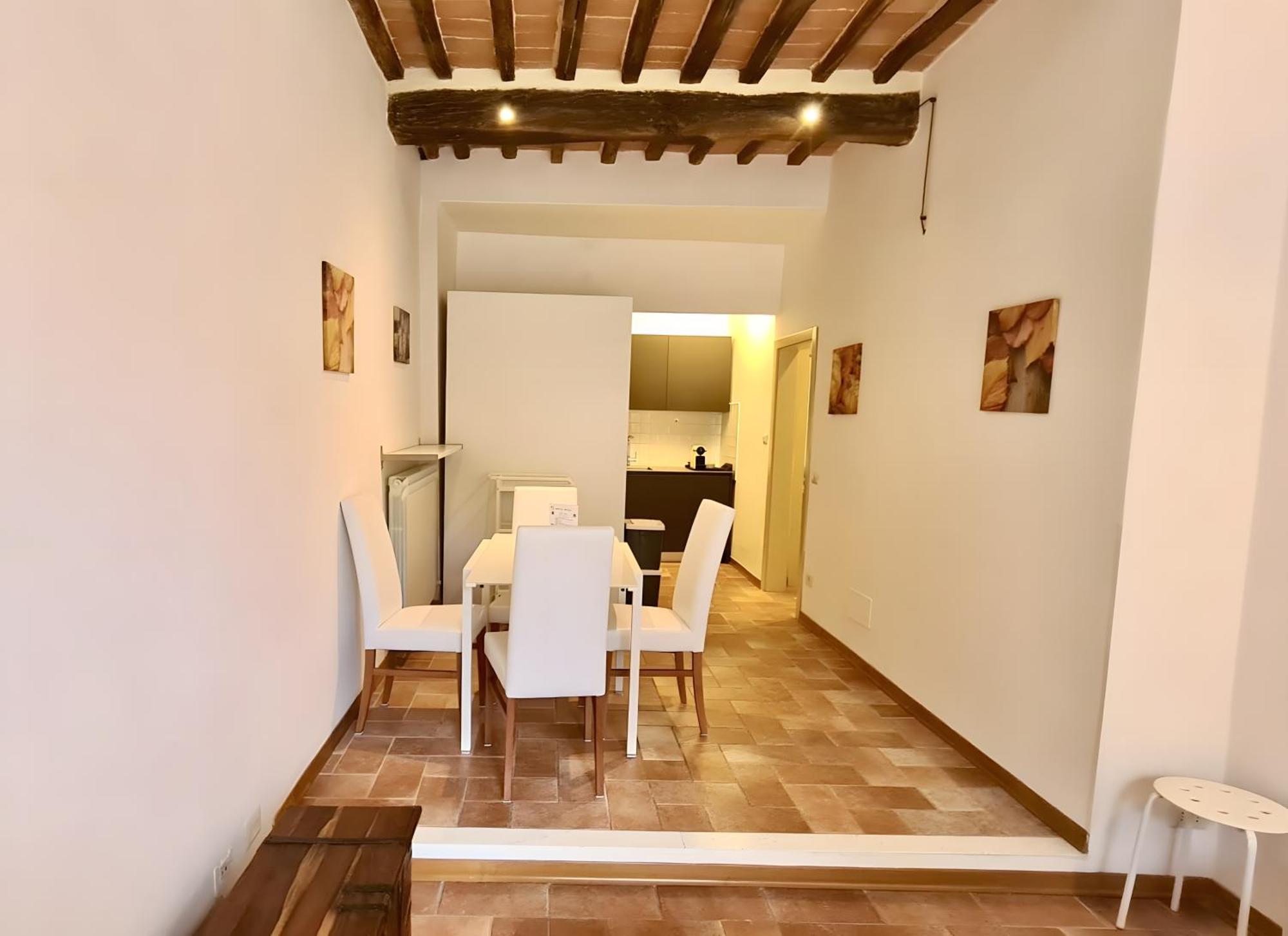 Fontebranda Nest Apartment Siena Bagian luar foto